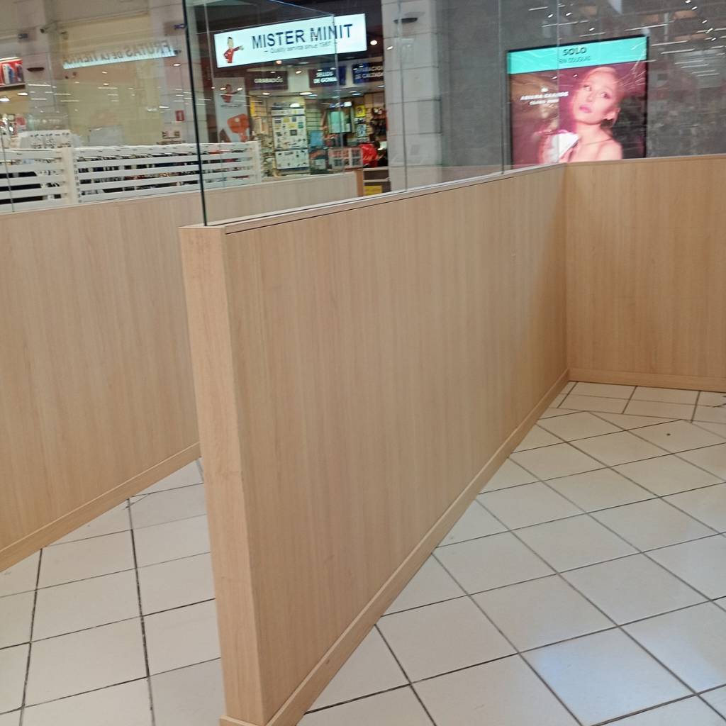 separador en comercio y supermercados